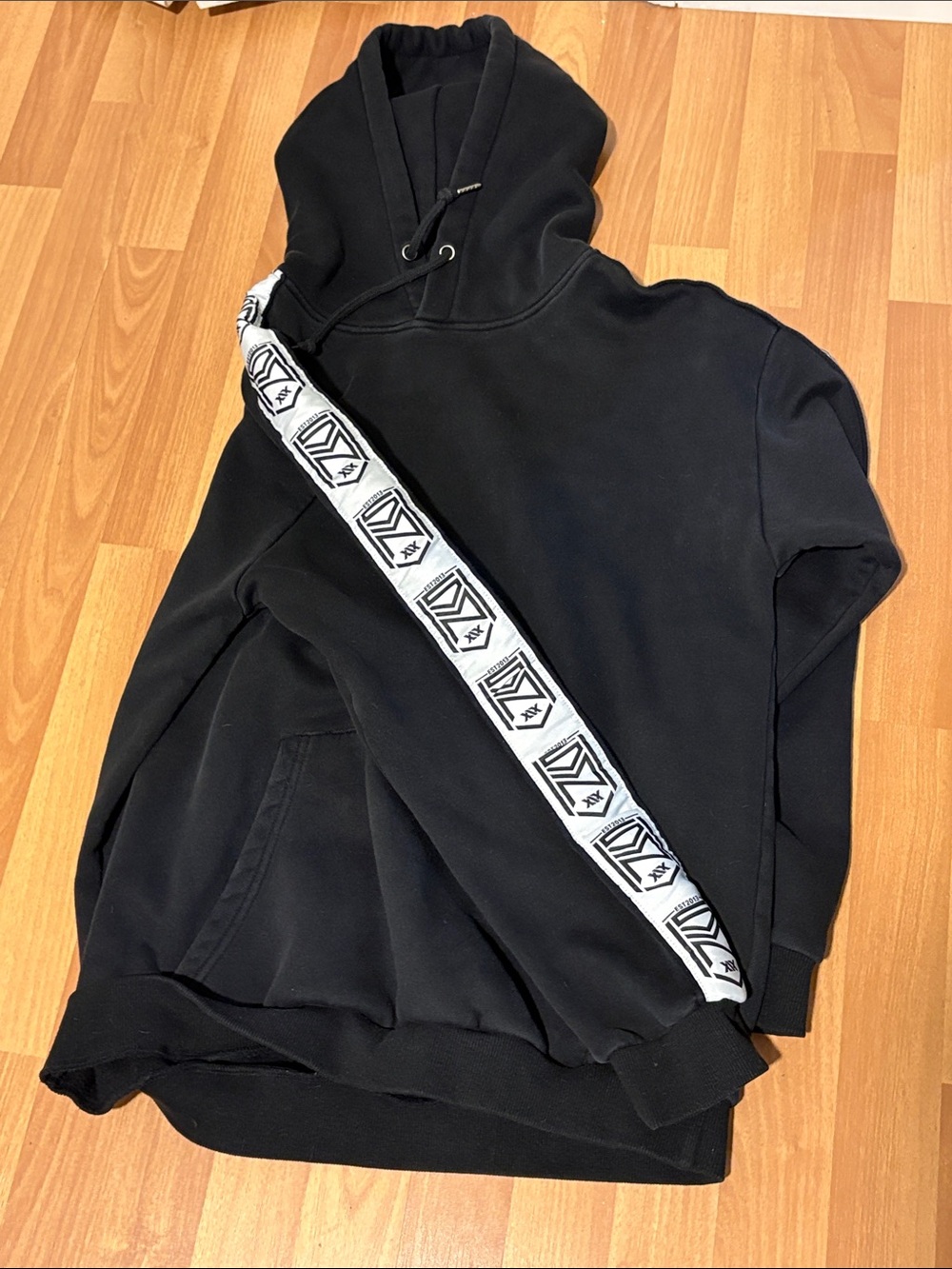 Sideman SDMN Official Merch black hoodie L
